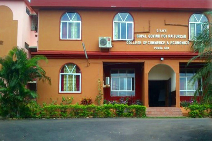 https://cache.careers360.mobi/media/colleges/social-media/media-gallery/22367/2020/2/25/Campus View of GVMs Gopal Govind Poy Raiturcar College of Commerce and Economics Farmagudi_Campus-View.jpg
